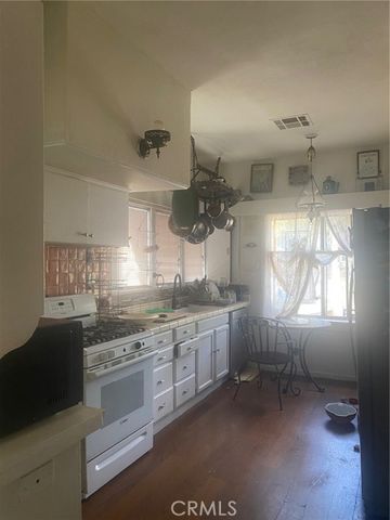 214 S Avenue 66, Los Angeles, CA 90042