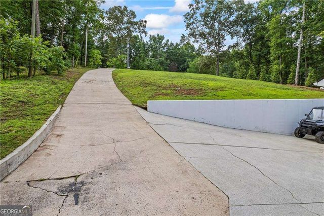 88 Toto Creek Drive W, Dawsonville, GA 30534