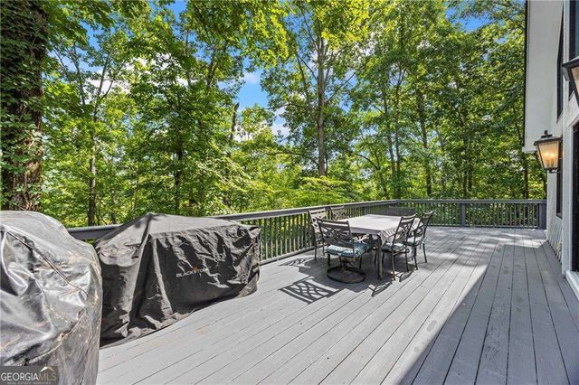 88 Toto Creek Drive W, Dawsonville, GA 30534