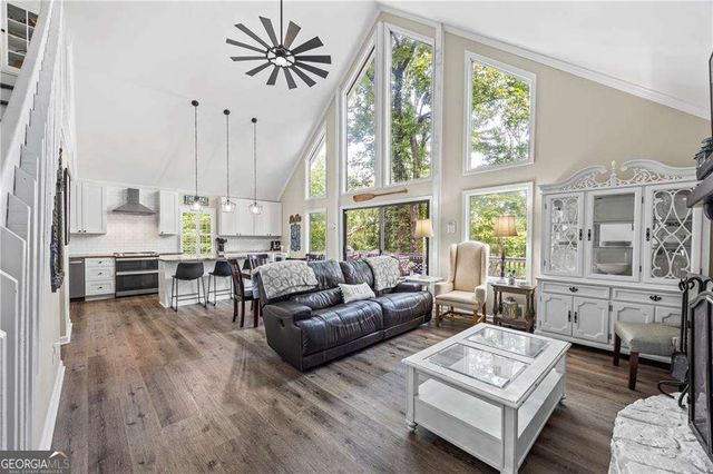 88 Toto Creek Drive W, Dawsonville, GA 30534