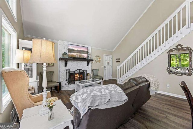 88 Toto Creek Drive W, Dawsonville, GA 30534