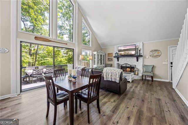 88 Toto Creek Drive W, Dawsonville, GA 30534