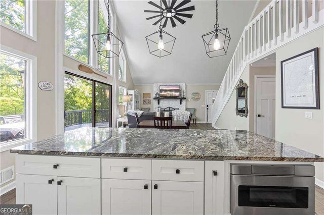 88 Toto Creek Drive W, Dawsonville, GA 30534