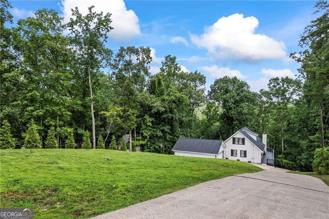 88 Toto Creek Drive W, Dawsonville, GA 30534