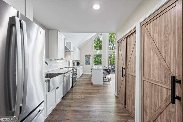 88 Toto Creek Drive W, Dawsonville, GA 30534