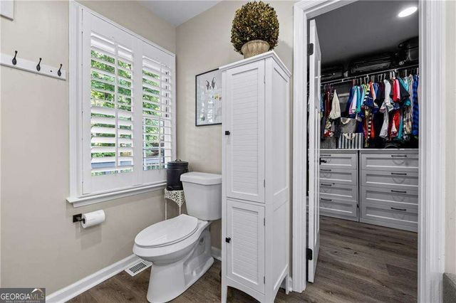 88 Toto Creek Drive W, Dawsonville, GA 30534