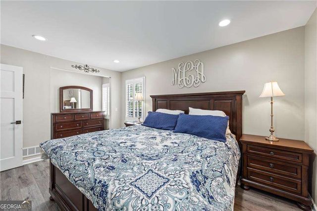 88 Toto Creek Drive W, Dawsonville, GA 30534