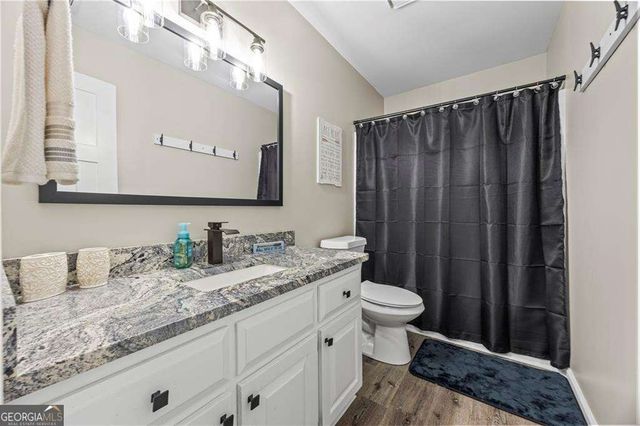 88 Toto Creek Drive W, Dawsonville, GA 30534