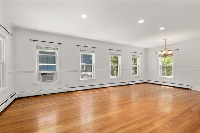 81 Brook Rd 81, Weston, MA 02493