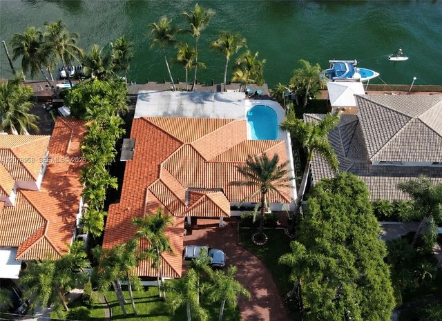 2341 Keystone Boulevard, North Miami, FL 33181