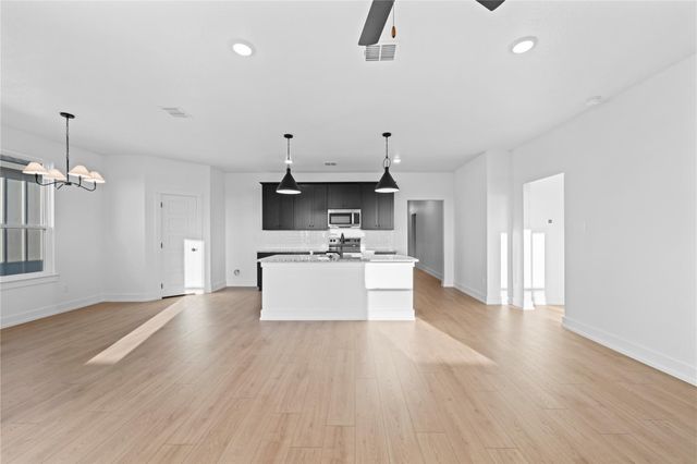 548 Gus LOOP, Georgetown, TX 78626