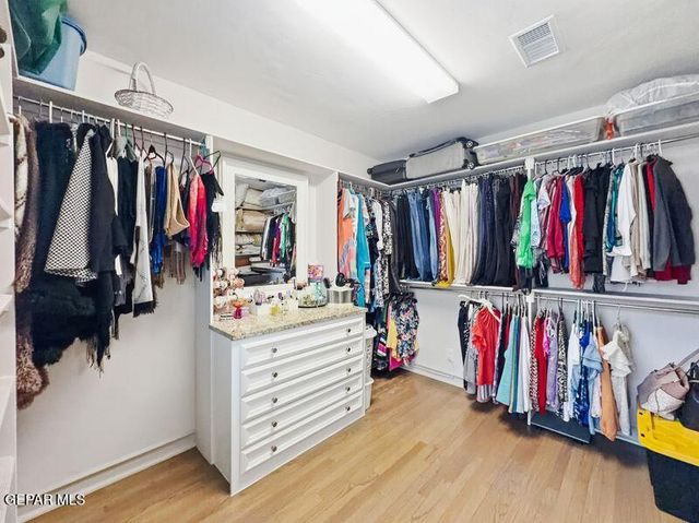 3700 MCKINLEY Avenue, El Paso, TX 79930