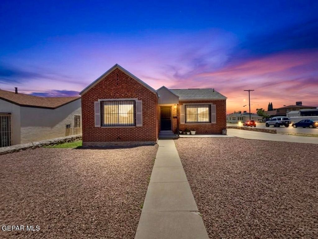 3700 MCKINLEY Avenue, El Paso, TX 79930