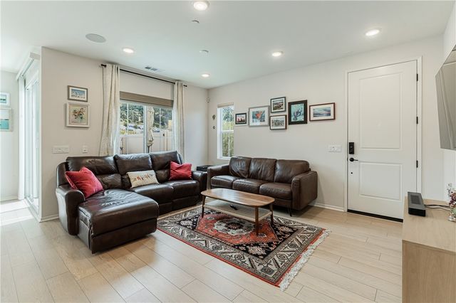 35103 Vintage Cove, Fallbrook, CA 92028