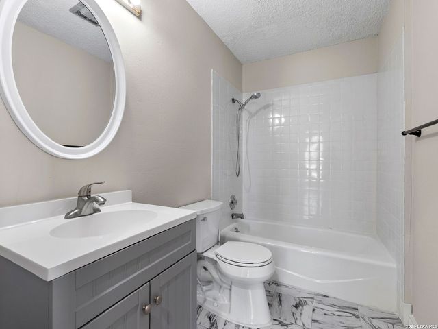 495 Mather, New Braunfels, TX 78130