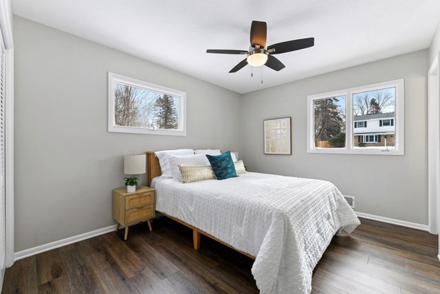 15760 Tonkawood Drive, Minnetonka, MN 55345