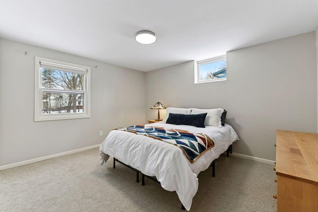 15760 Tonkawood Drive, Minnetonka, MN 55345