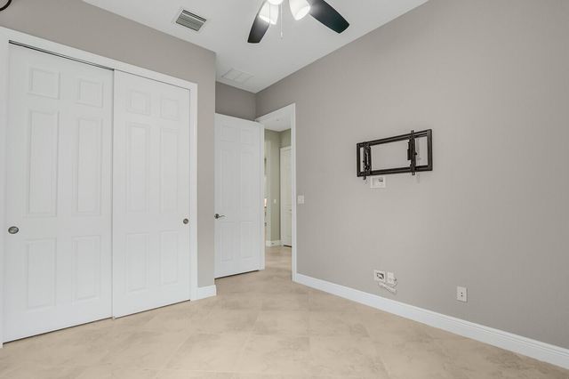 10464 SW Visconti Way, Port St Lucie, FL 34986