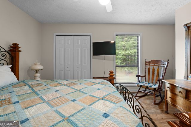 165 Felton Court, Fayetteville, GA 30214