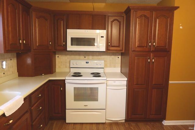 20 Highway 62 West Road, Mount Vernon, IN 47620