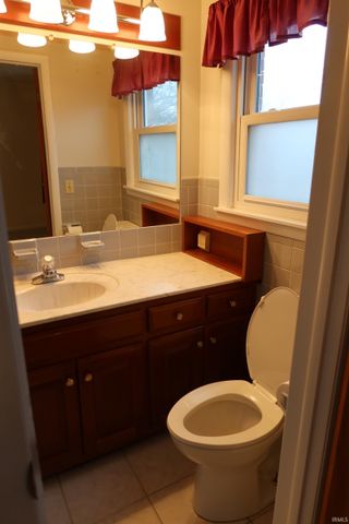 20 Highway 62 West Road, Mount Vernon, IN 47620