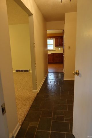 20 Highway 62 West Road, Mount Vernon, IN 47620