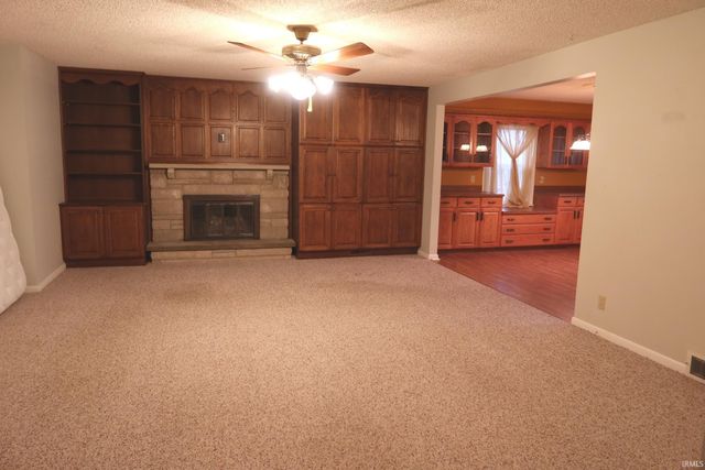 20 Highway 62 West Road, Mount Vernon, IN 47620