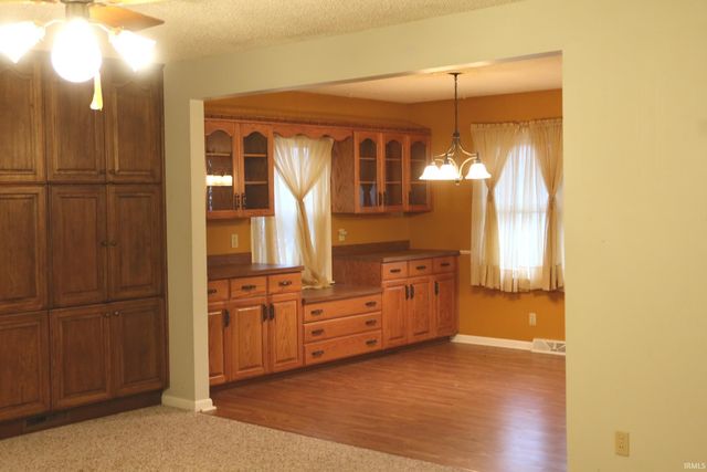 20 Highway 62 West Road, Mount Vernon, IN 47620