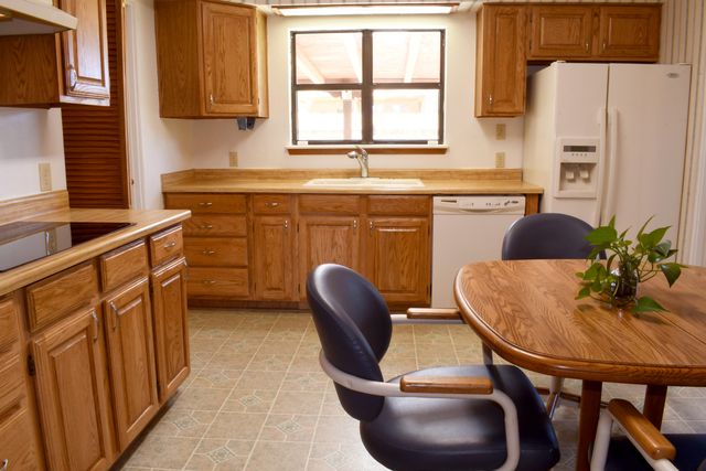 1824 Indiana Street NE, Albuquerque, NM 87110