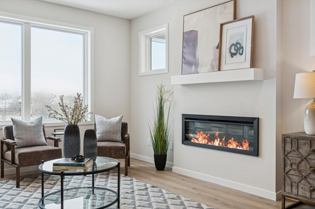 12439 Drayton Trail, Apple Valley, MN 55124