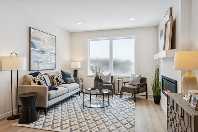 12439 Drayton Trail, Apple Valley, MN 55124