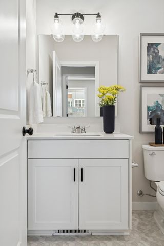 12439 Drayton Trail, Apple Valley, MN 55124