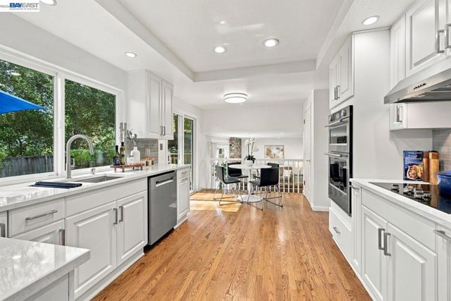 2451 Palmira Pl, San Ramon, CA 94583