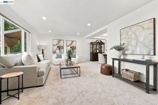 2451 Palmira Pl, San Ramon, CA 94583