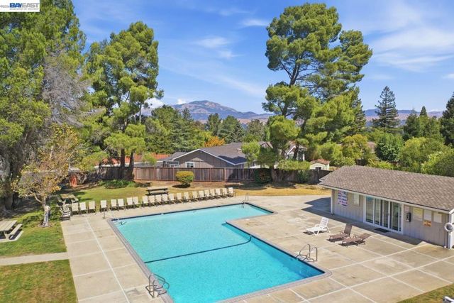 2451 Palmira Pl, San Ramon, CA 94583