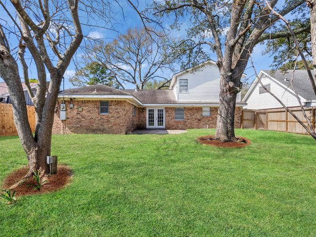 2305 Peach Lane, Pasadena, TX 77502