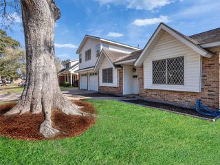 2305 Peach Lane, Pasadena, TX 77502