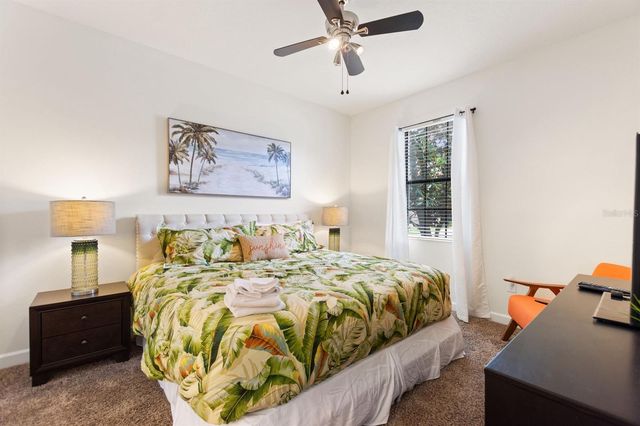 1464 MOON VALLEY DRIVE, Davenport, FL 33896