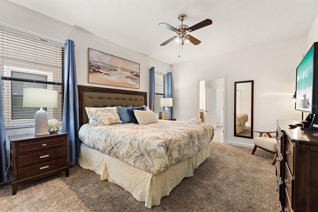 1464 MOON VALLEY DRIVE, Davenport, FL 33896