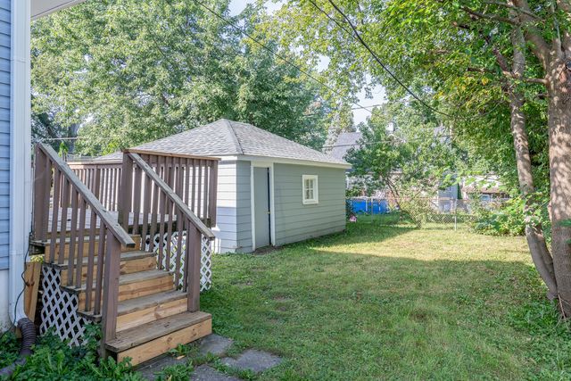 228 Highmoor Drive, Round Lake Park, IL 60073