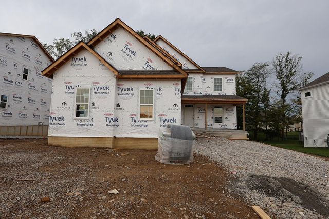 431 Pioneer Way, Pataskala, OH 43062