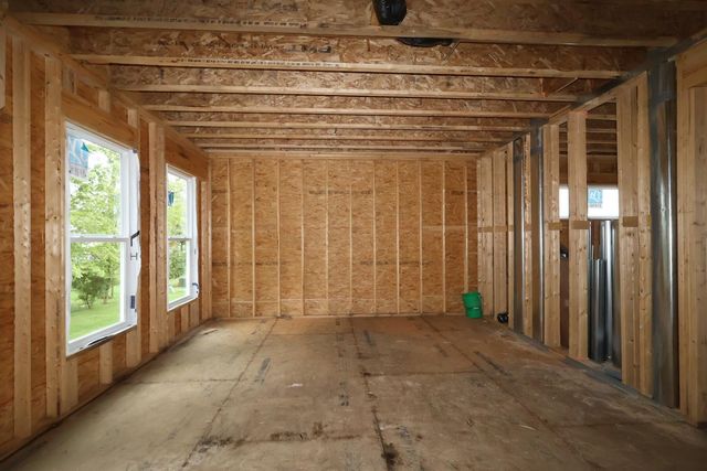 431 Pioneer Way, Pataskala, OH 43062
