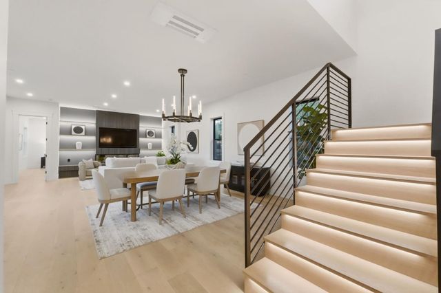 401 Dallas Drive, Campbell, CA 95008