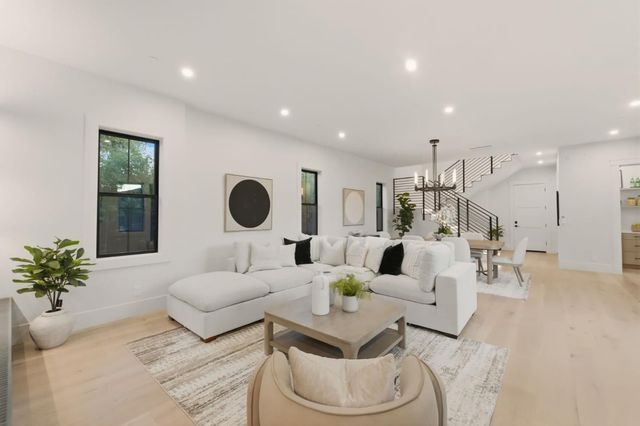 401 Dallas Drive, Campbell, CA 95008