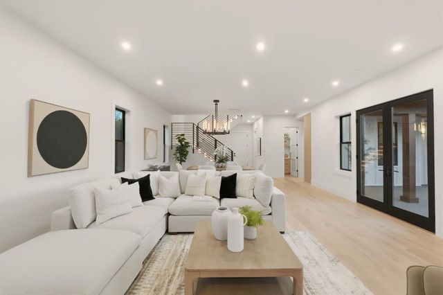 401 Dallas Drive, Campbell, CA 95008