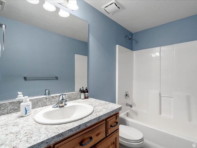 747 W 2775 N, Pleasant View, UT 84414