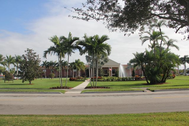 454 Fanshaw K, Boca Raton, FL 33434