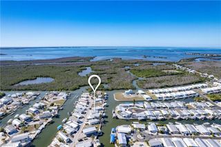 3904 Dewberry LN, St. James City, FL 33956