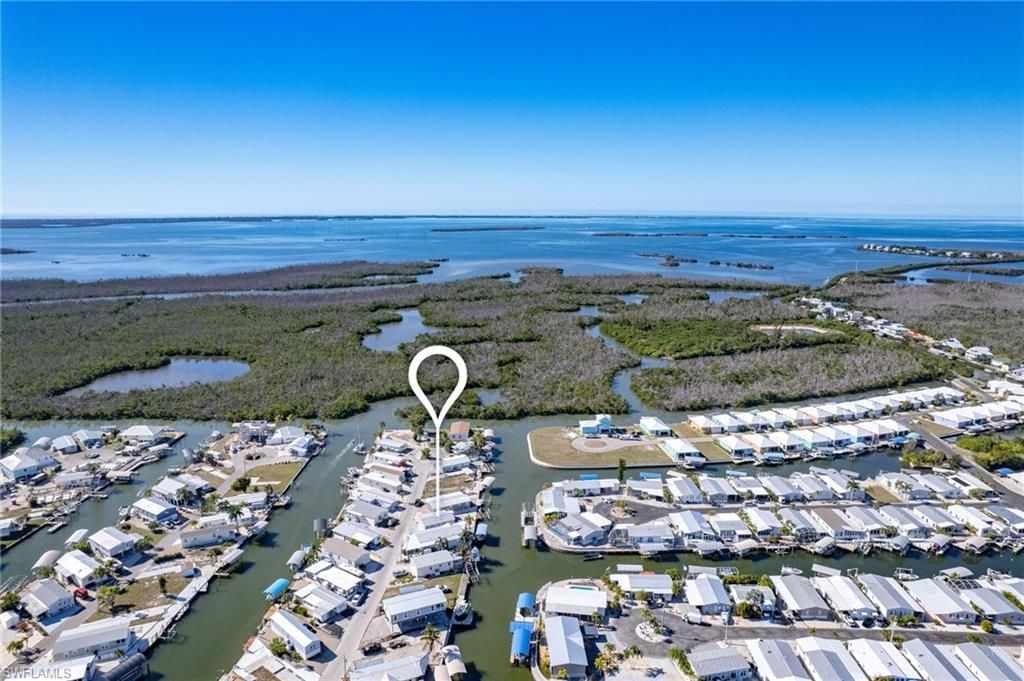 3904 Dewberry LN, St. James City, FL 33956