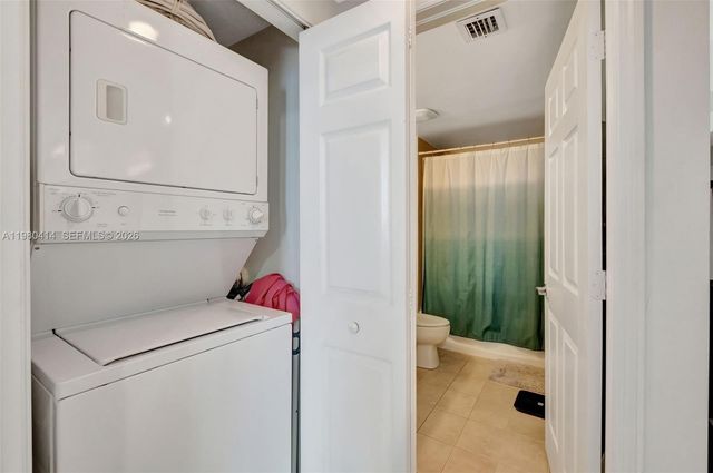 275 NE 18th St PH-09, Miami, FL 33132